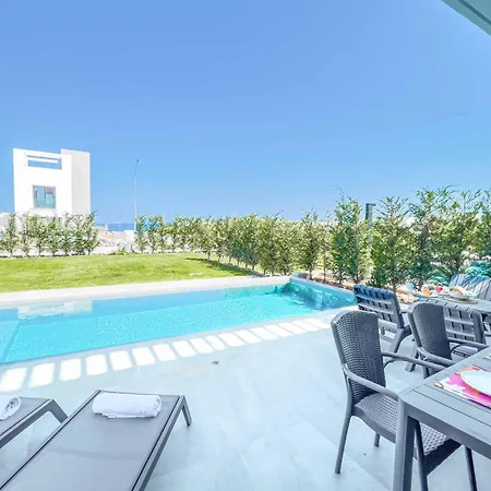 Azure Harmony * Paralimni